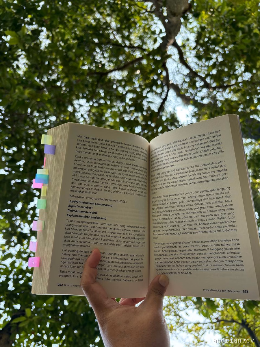 Silent reading at Taman Menteng